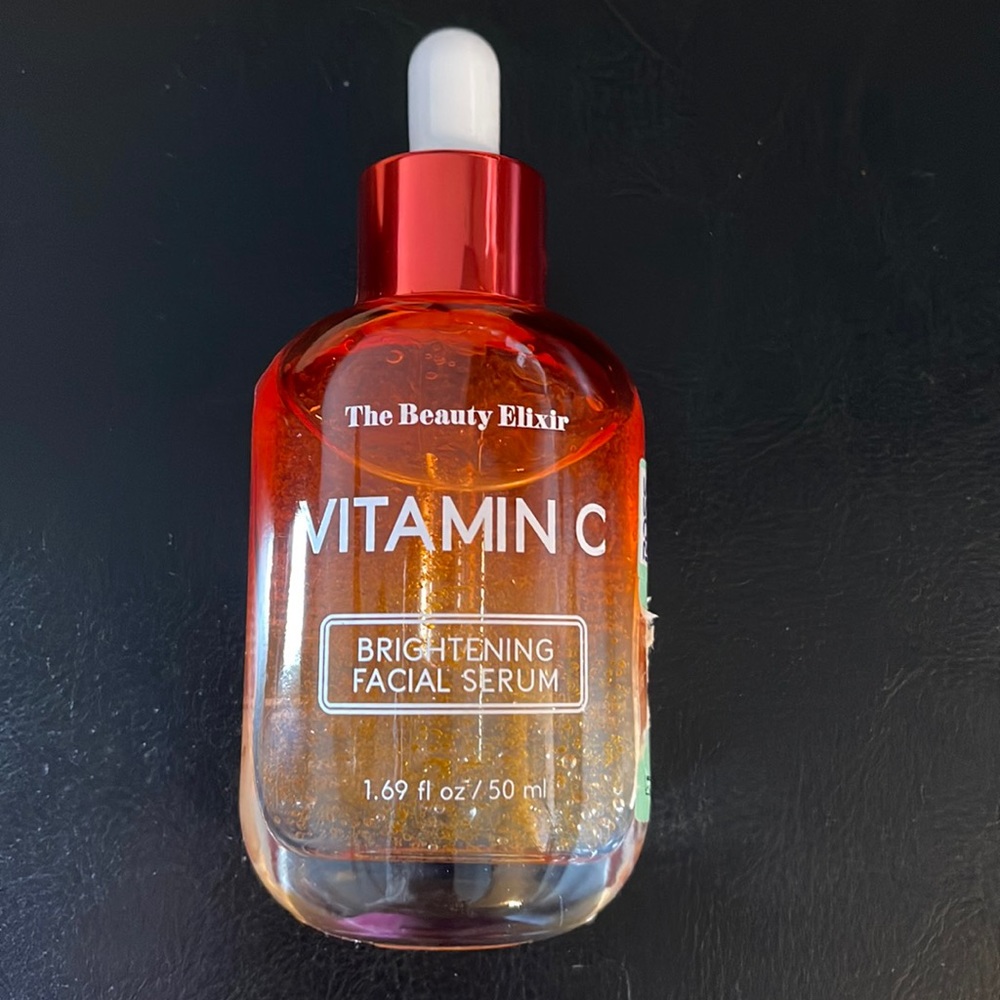 NWT The Beauty Elixir Brightening Facial Serum